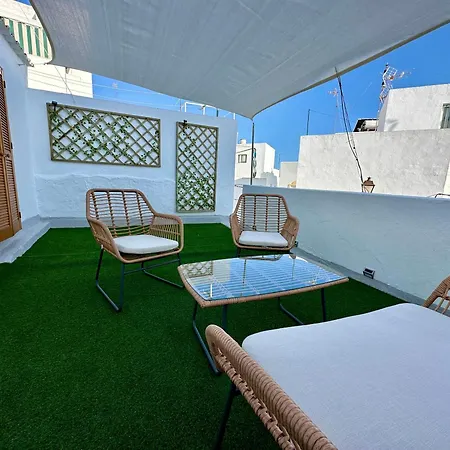 Susurros Del Mar * קוניל דה לה פרונטרה